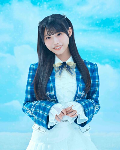 7thシングルでメインメンバーを務める金澤亜美。