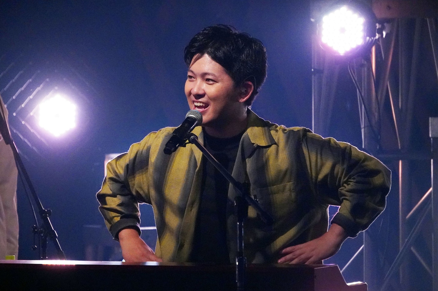 sumikaのパフォーマンスの様子。