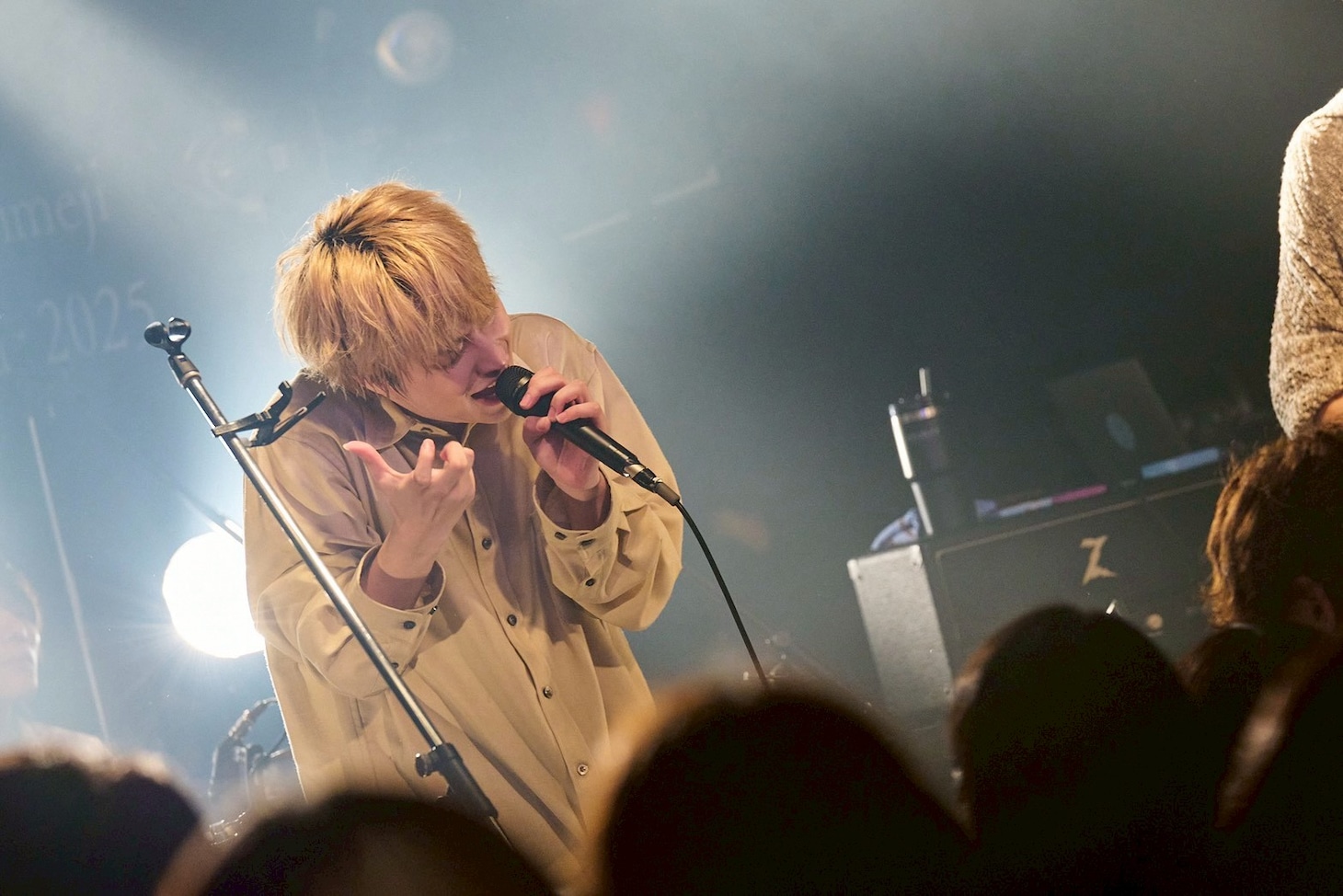 「Sakurashimeji Live Tour 2025『唄と謳』」初日公演の様子。