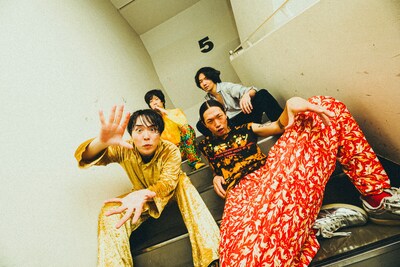 挫・人間「挫・人間 TOUR 2025 “We are the champion!! ～君の街にも僕が来るんだ～”」東京・渋谷CLUB QUATTRO公演のバックステージの様子。（撮影：エドソウタ）