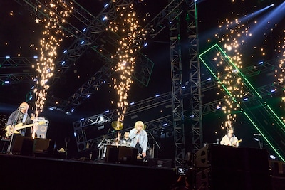 T.N.T（撮影：山内洋枝［PROGRESS-M］）