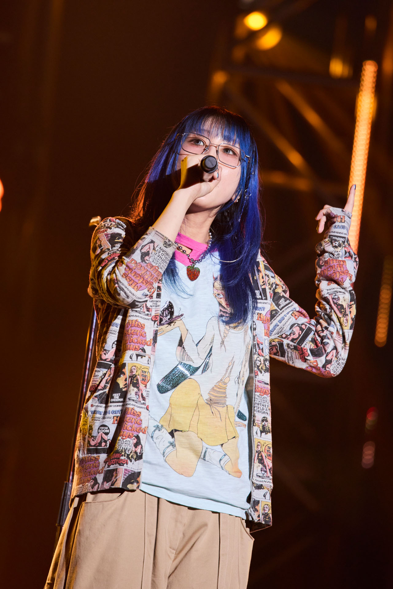 Asakura（Vo, G / muque）（撮影：山内洋枝［PROGRESS-M］）