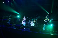 NEK!（撮影：山下深礼［PROGRESS-M］）