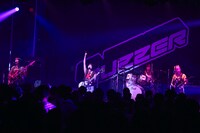 NEK!（撮影：山下深礼［PROGRESS-M］）