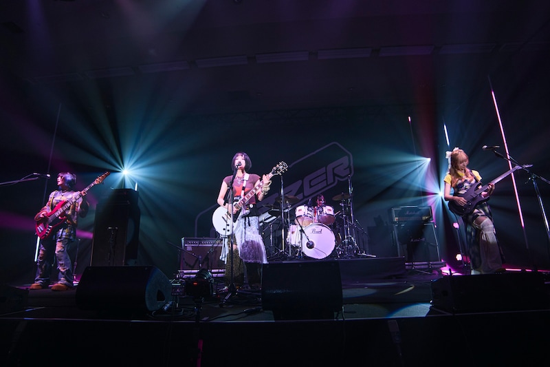 NEK!（撮影：山下深礼［PROGRESS-M］）