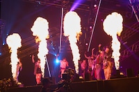 「バズリズム LIVE」2日目は龍宮城、BUDDiiS、syudou、ゲンジブ、HANA、櫻坂46が熱狂を生み出す