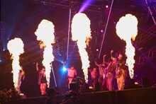 「バズリズム LIVE」2日目は龍宮城、BUDDiiS、syudou、ゲンジブ、HANA、櫻坂46が熱狂を生み出す