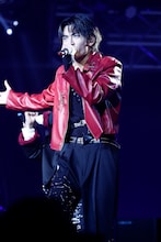 「バズリズム LIVE」2日目は龍宮城、BUDDiiS、syudou、ゲンジブ、HANA、櫻坂46が熱狂を生み出す