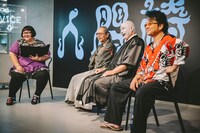 安藤なつ（メイプル超合金）と人間椅子。©︎スペースシャワーTV