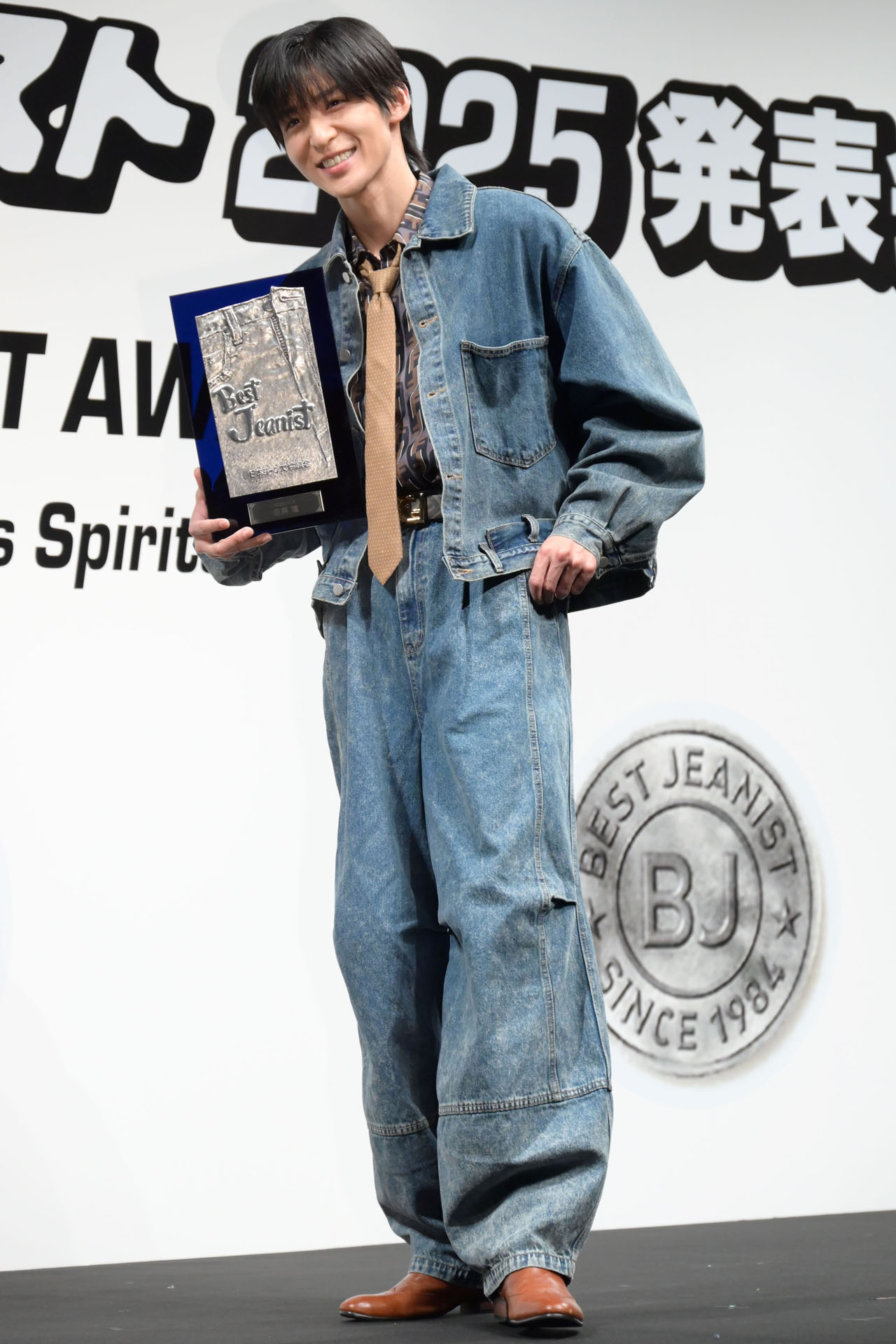 「第42回ベストジーニスト2025」一般選出部門に選ばれた目黒蓮（Snow Man）。