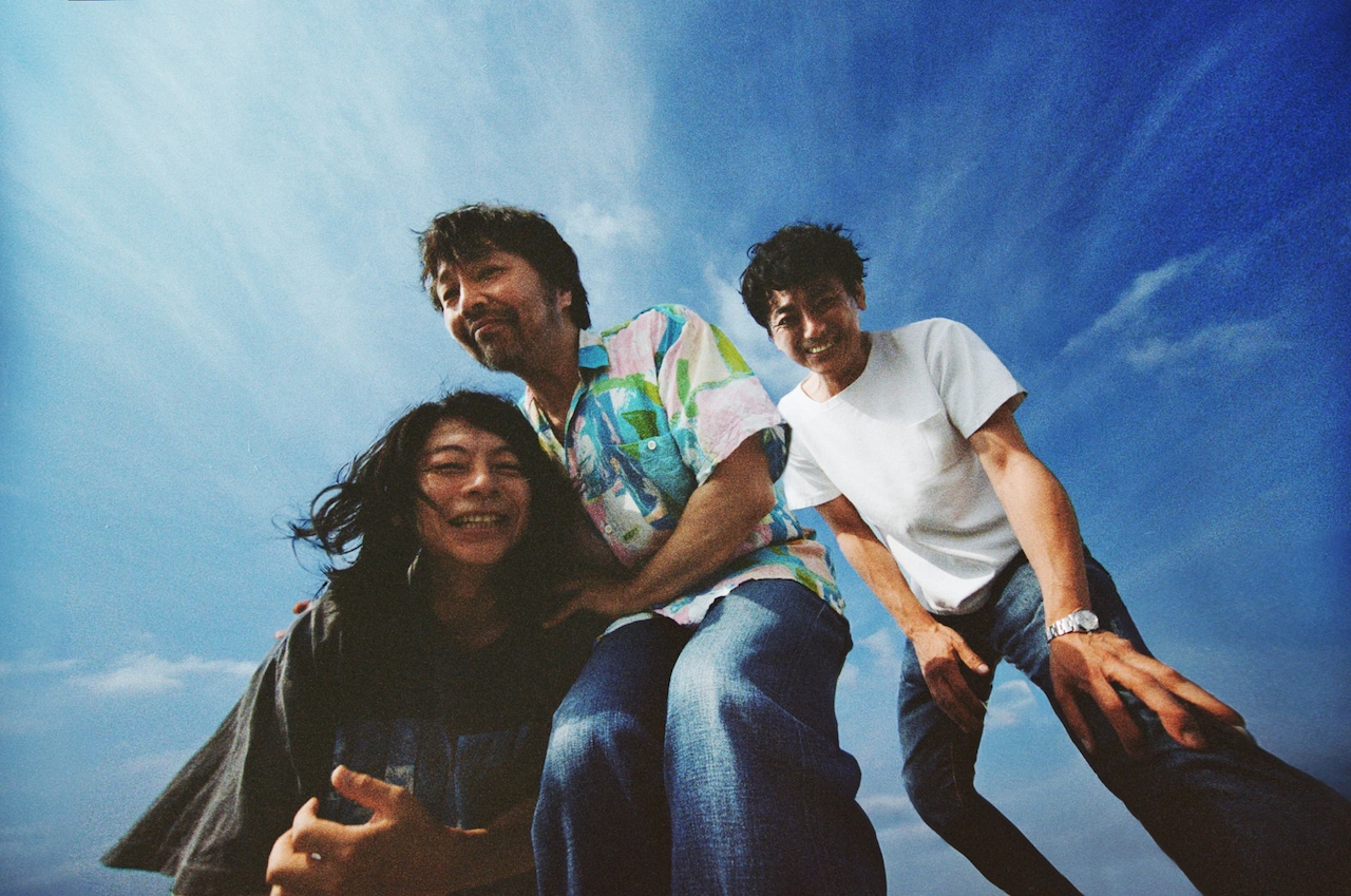 サニーデイ・サービス「青春狂走曲」「白い恋人」など90年代のMVを4Kで公開