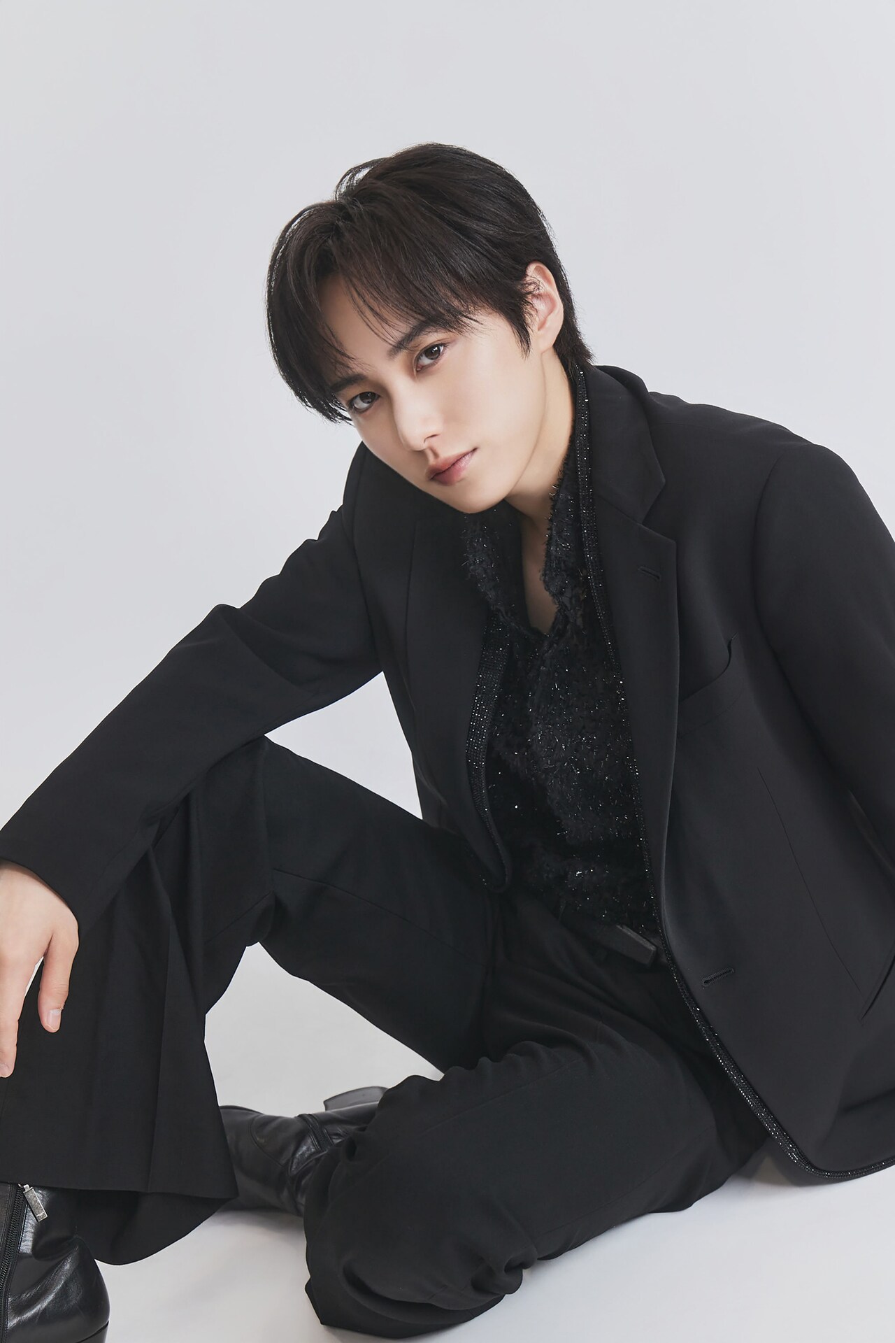 尾崎匠海（撮影：曽我美芽） [画像ギャラリー 3/10] - 音楽ナタリー