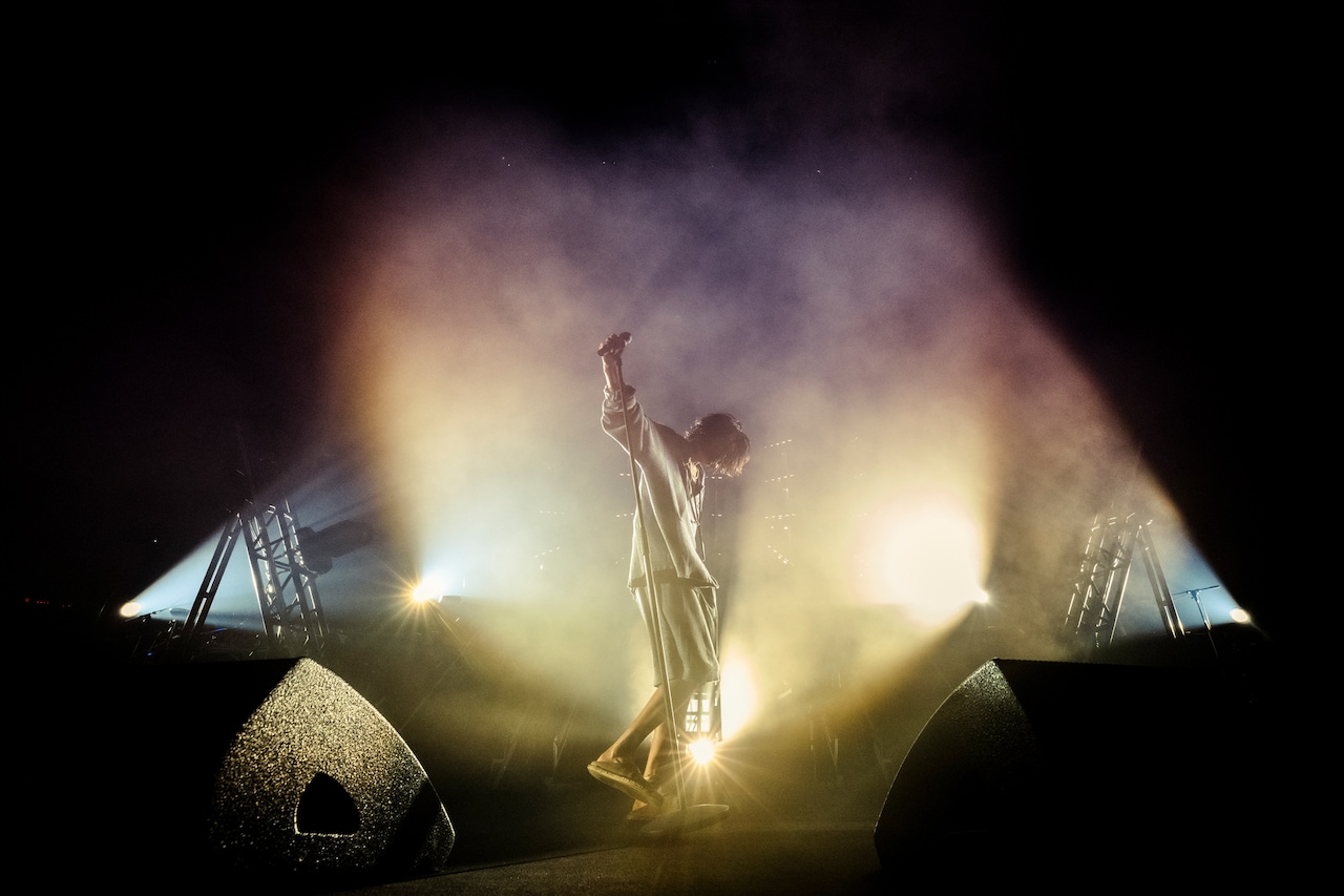 ◯赤西仁・REDWESTのフーディ Lサイズ 新品未開封 赤西仁「JIN AKANISHI LIVE TOUR 2025 