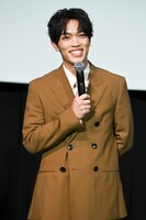 「鹿児島、また行きたい」と満面の笑みを浮かべる原嘉孝（timelesz）。