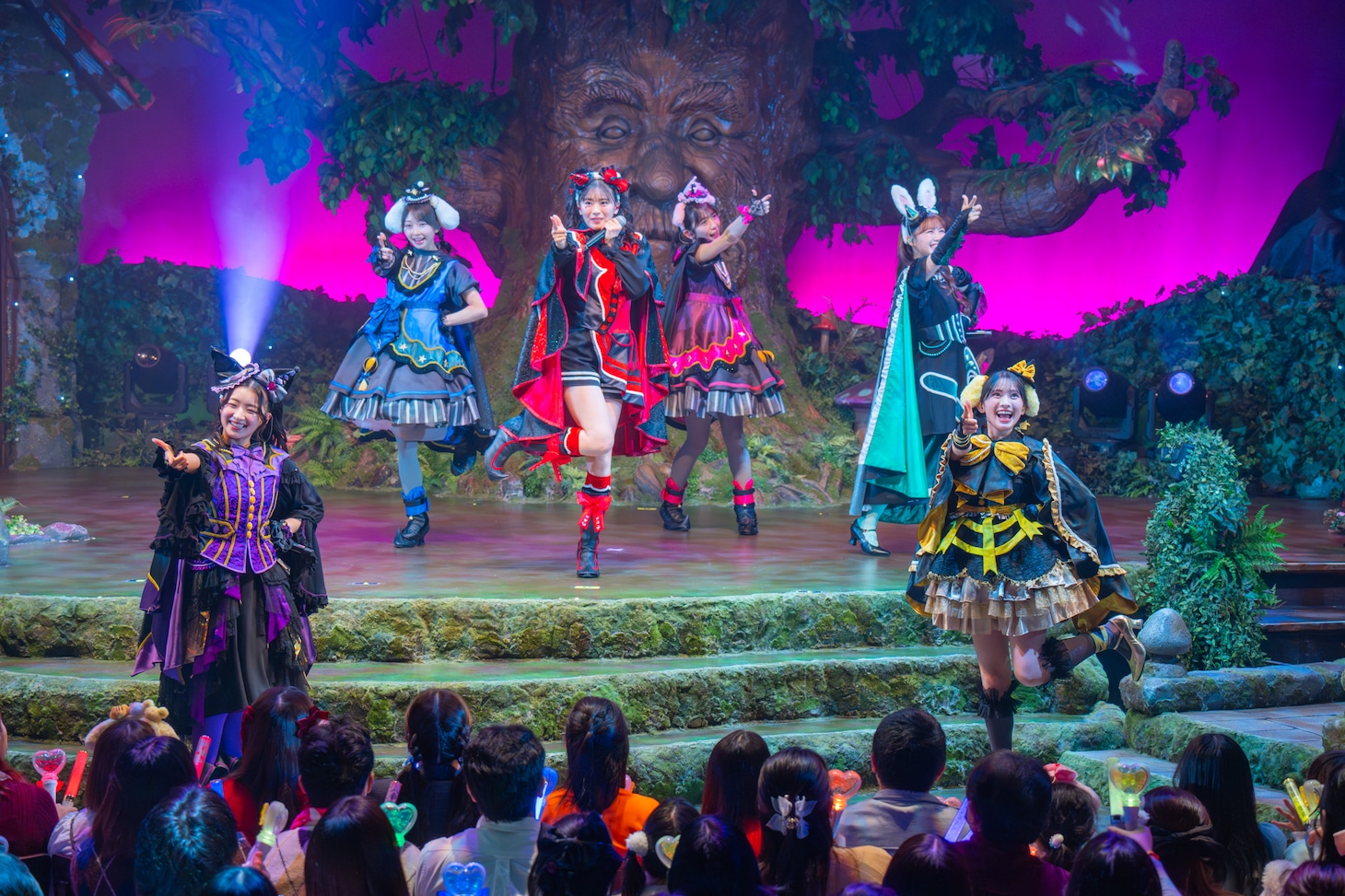 「超ときめき♡宣伝部×PUROHALLOWEENスペシャルイベント ときめき魔女っ子ハロウィーン♡ライブ♪」の様子。