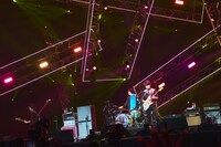 「バズリズム LIVE」最終日にsumika、サウシー、ユニゾンら集結！熱いライブで3日間の熱狂に幕