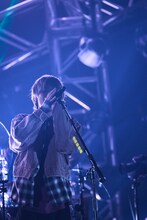 吉田右京（Vo, G / マルシィ）（撮影：山下深礼［PROGRESS-M］）