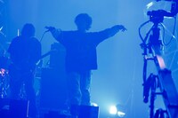 「バズリズム LIVE」最終日にsumika、サウシー、ユニゾンら集結！熱いライブで3日間の熱狂に幕