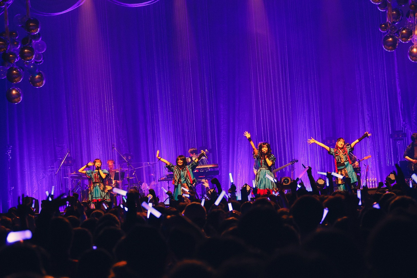 「CYNHN ONE MAN LIVE 2025 November First -111」の様子。（Photo by Makoto Nakagawa）