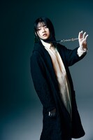 Chevon谷絹茉優がモデルに、glamb春コレクション公開