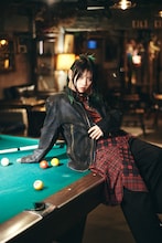 Chevon谷絹茉優がモデルに、glamb春コレクション公開