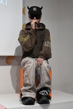 「じゃがレコードが挑戦するタベオト戦略と新楽曲の発表会」に登壇したピラフ星人。