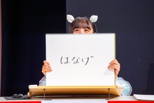 「アイドルがSNSに投稿した自撮りが大バズり！ 何が写り込んでいた？」というお題に答える安藤楓（Devil ANTHEM.）。