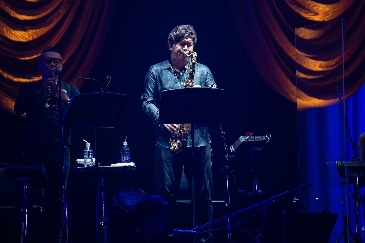 かわ島崇文（Sax）