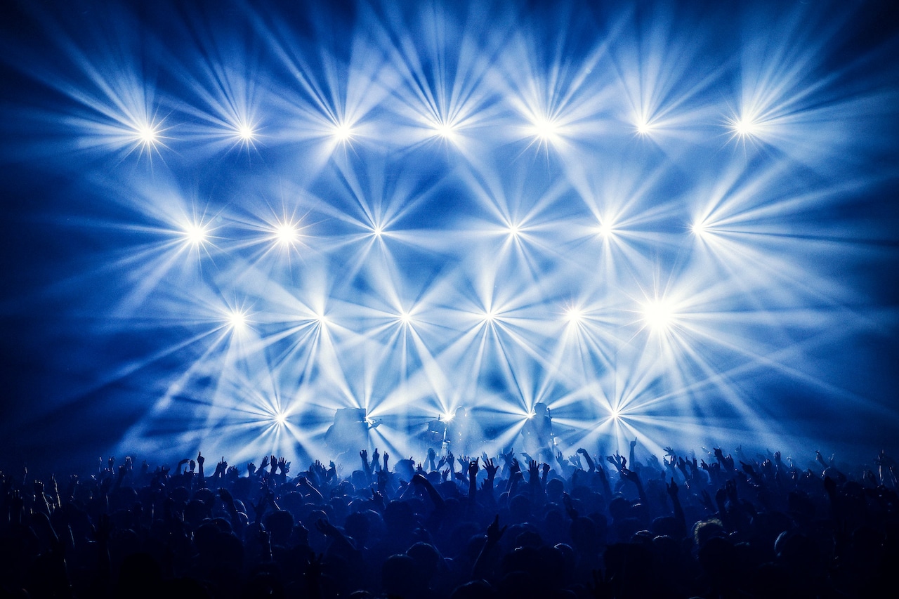 凛として時雨「失神蠍 TOUR 2025」熱狂的Zepp Haneda公演