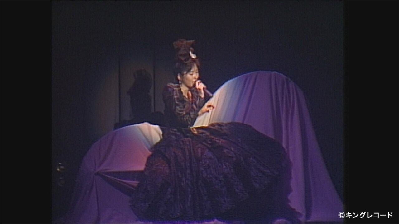 Miho Nakayama Concert Tour '96 Sound of Lip」より中山美穂。 - 中山