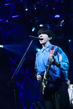 片岡健太（Vo, G / sumika）　（撮影：山下深礼［PROGRESS-M］）