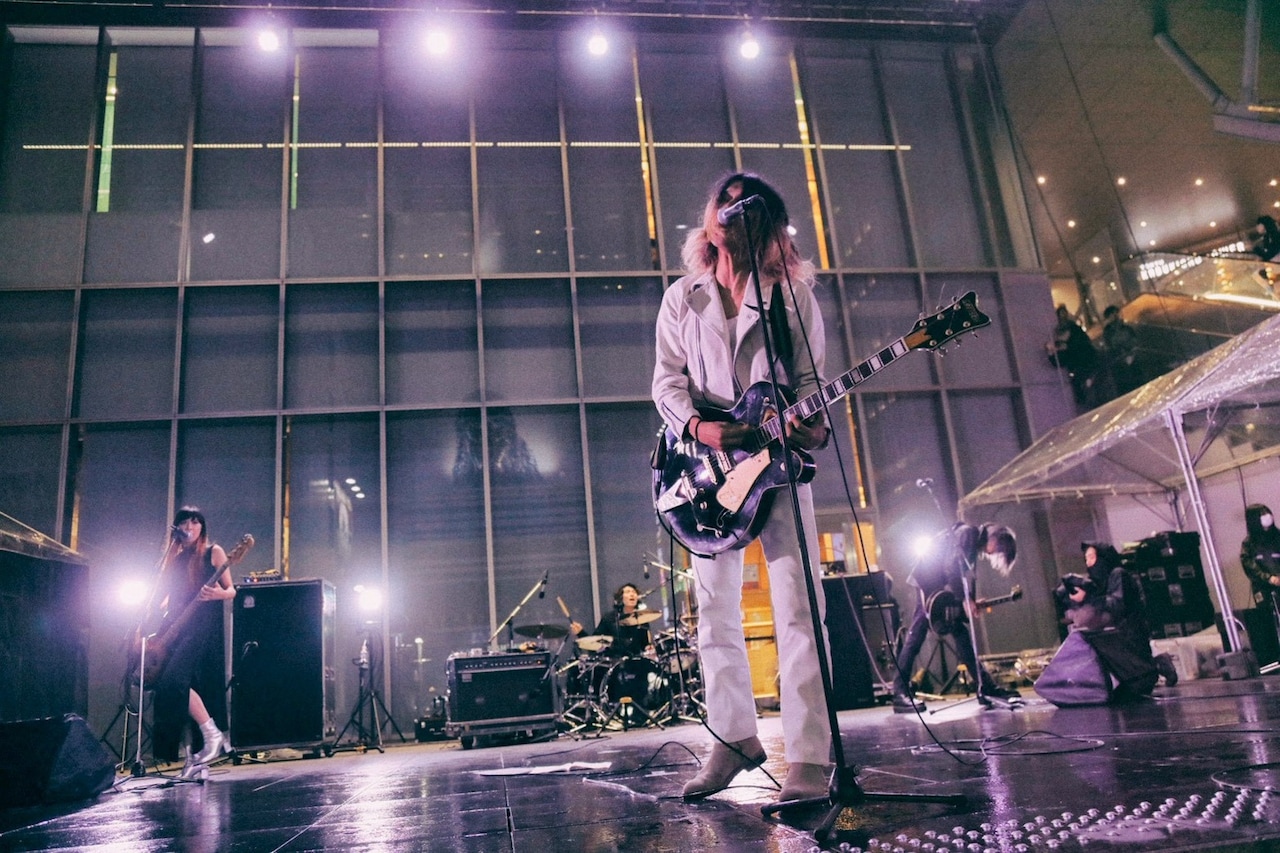 a flood of circle 新保勇樹撮影 パネル4枚セット a flood of circle（撮影：新保勇樹） - a flood of circleが誕生の地