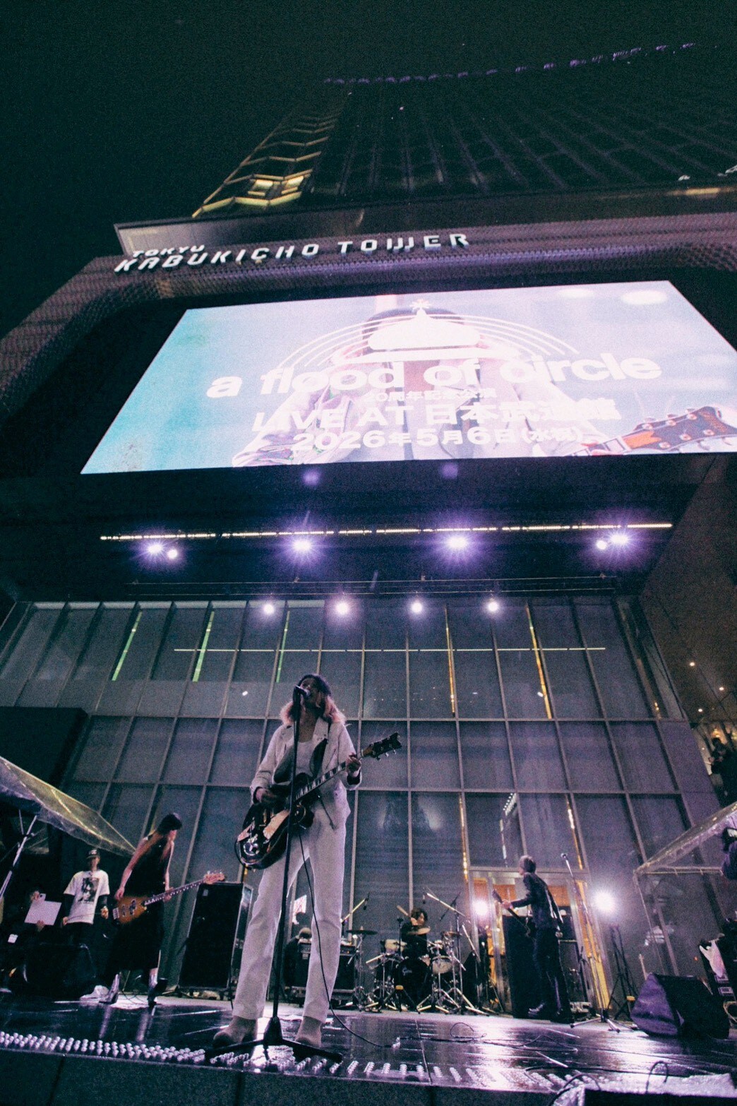 a flood of circle 新保勇樹撮影 パネル4枚セット a flood of circle「I'M FREE 2025 LIVE AT 新宿歌舞伎町野外音楽堂