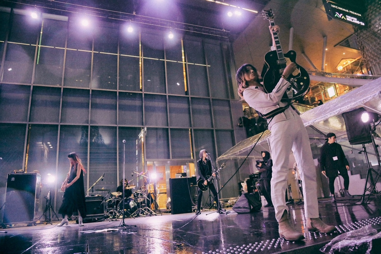 a flood of circle（撮影：新保勇樹） - a flood of circleが誕生の地