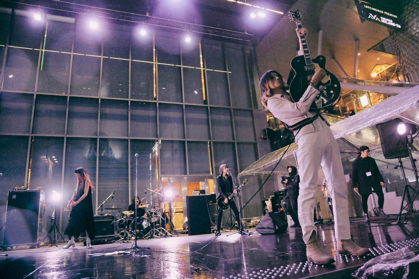 a flood of circle（撮影：新保勇樹）