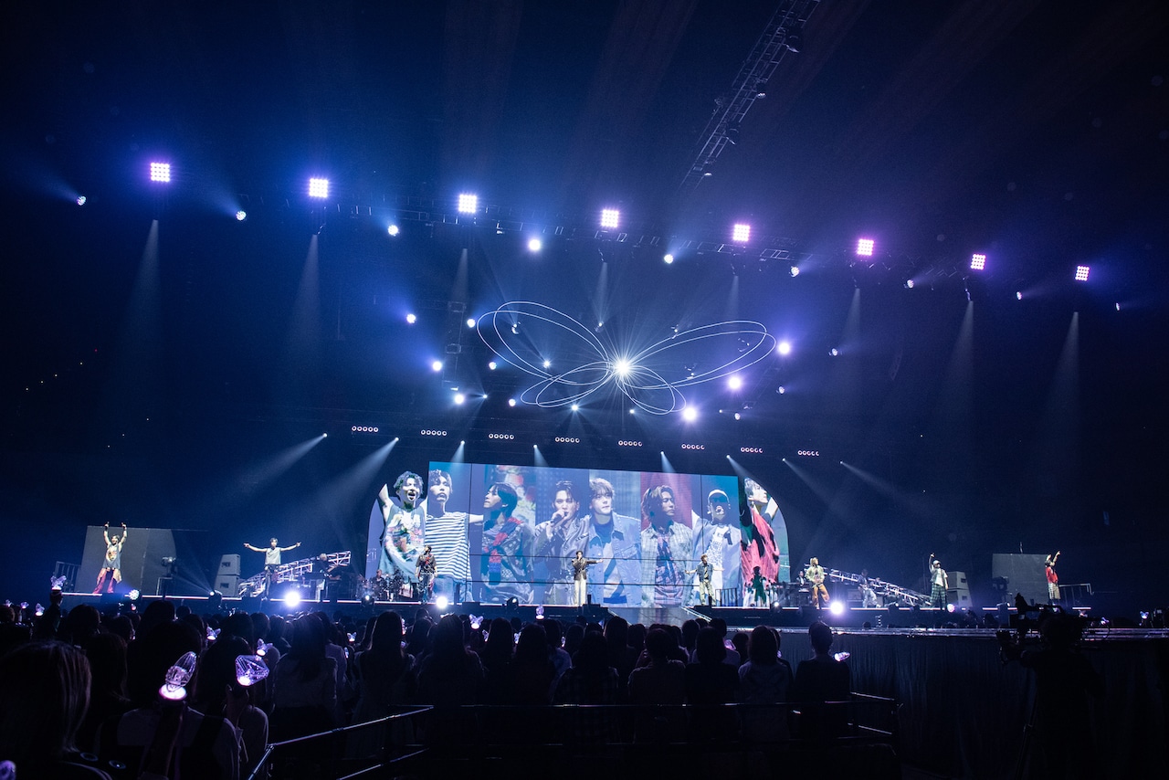 「FANTASTICS LIVE TOUR 2025 "BUTTERFLY EFFECT" -FLY WITH YOU-」東京・有明アリーナ公演の様子。