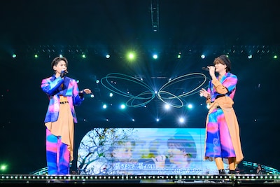 「FANTASTICS LIVE TOUR 2025 "BUTTERFLY EFFECT" -FLY WITH YOU-」東京・有明アリーナ公演の様子。