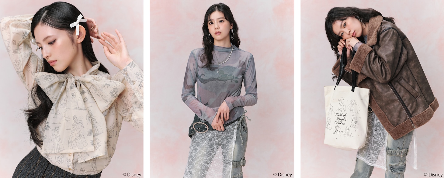 「Roomy's WEB STORE」のDisney Collectionを着用する菅田愛貴と坂井仁香。