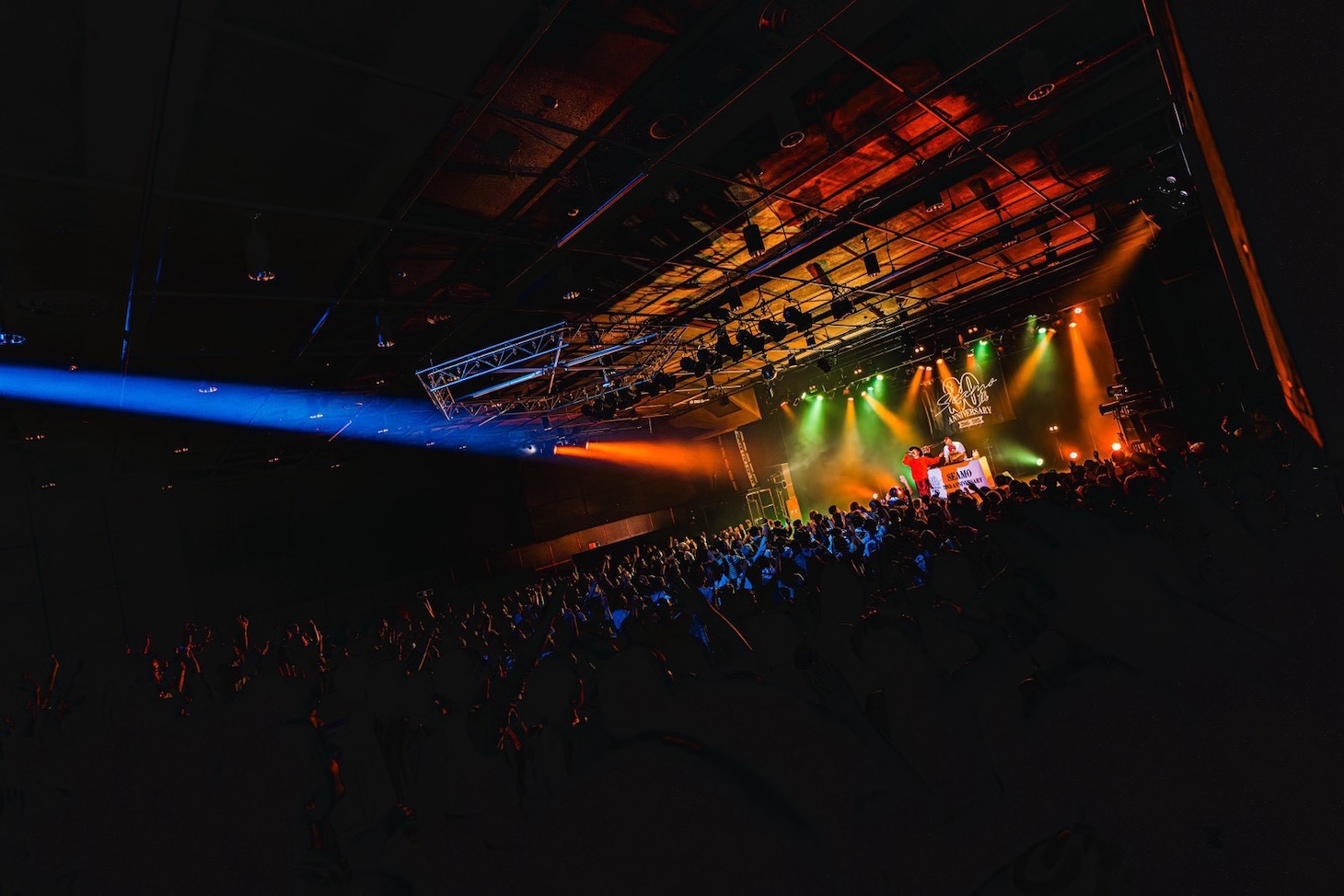 「SEAMO 20th ANNIVERSARY TOUR ～to be continued～」初日公演の様子。