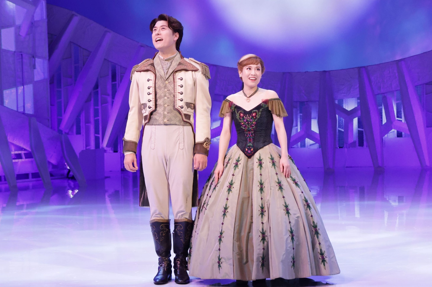 「アナと雪の女王」より「扉あけて」のシーン。©フジテレビ