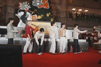 トムとジェリーとの再会を喜ぶBOYNEXTDOOR。