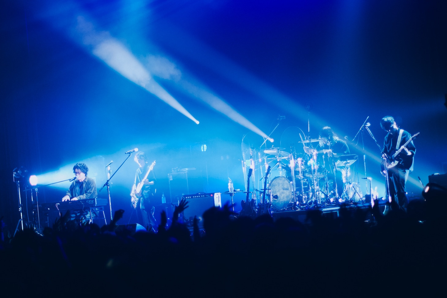 「センチミリメンタル LIVE TOUR 2025 “カフネ”」ファイナルの様子。（撮影：山川哲矢）