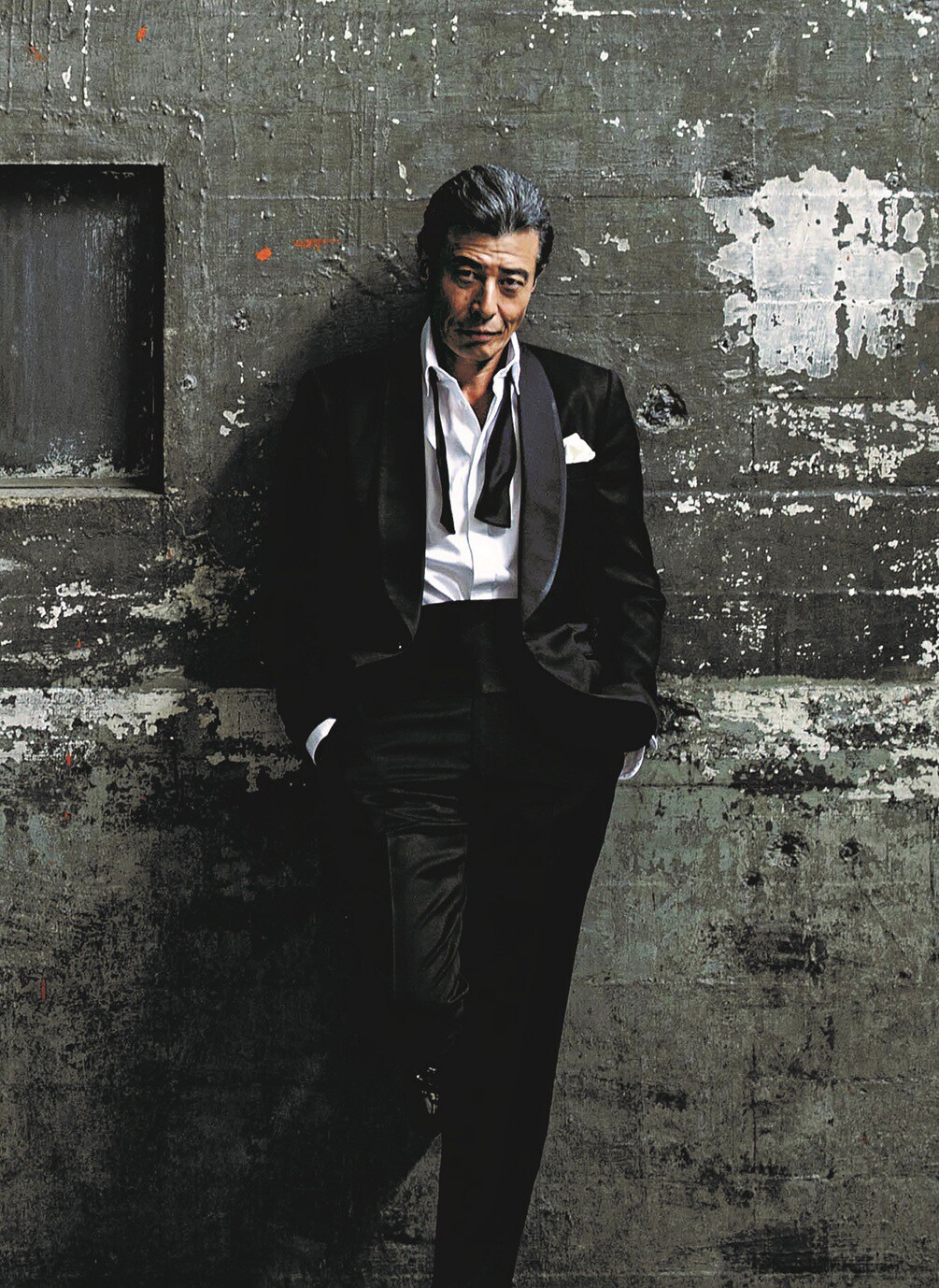 デビュー50周年の舘ひろし、初CD化作品も含む12枚組ボックス発売