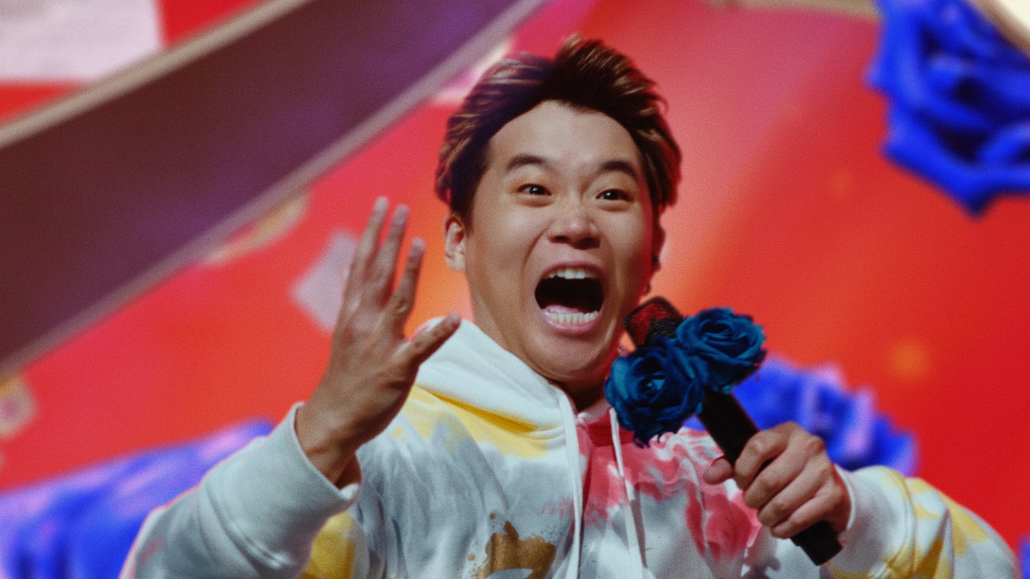 新テレビCM「ジャンボ宝くじ『年末ジャンボ交響曲』篇」より。