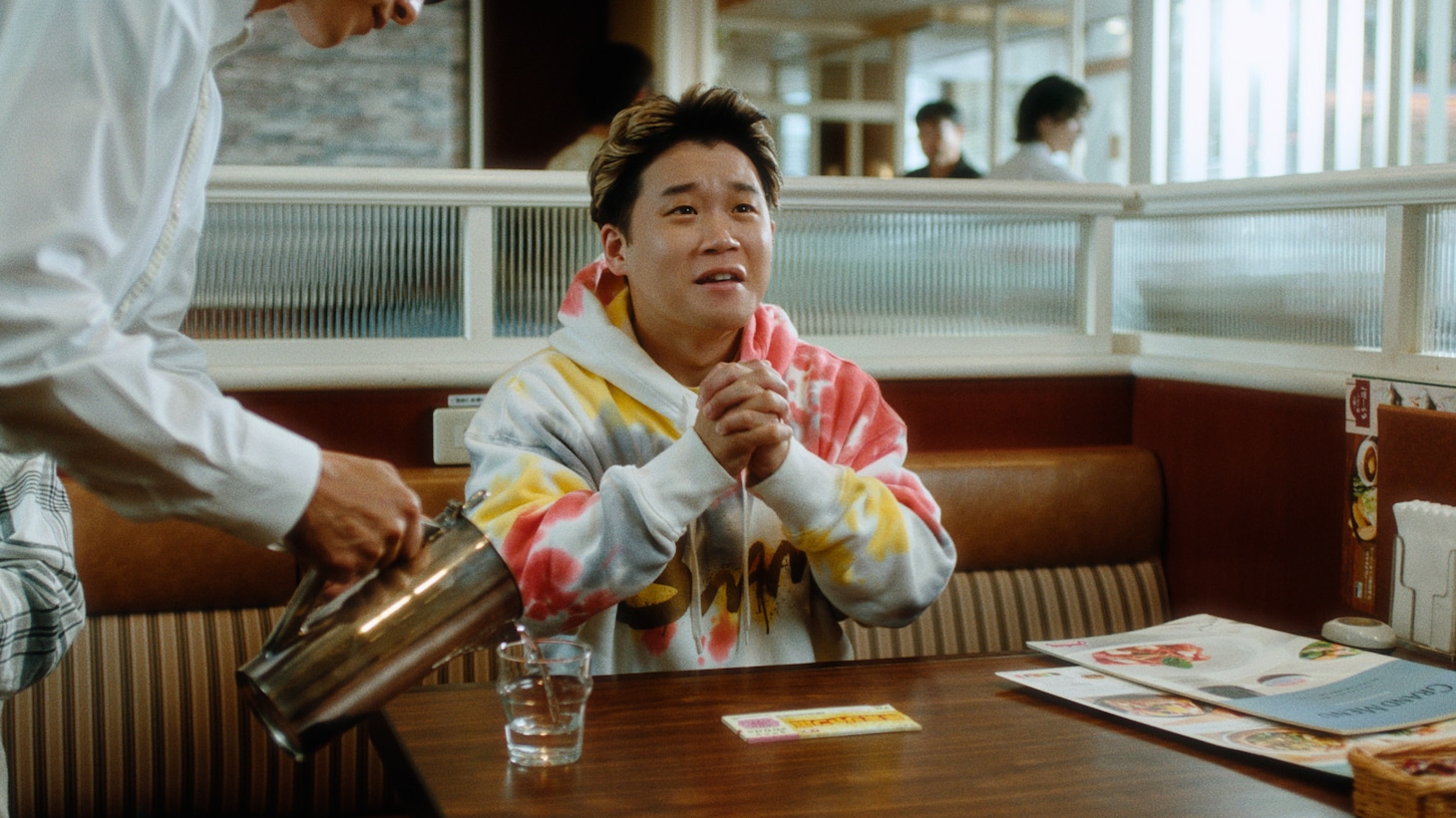 新テレビCM「ジャンボ宝くじ『夢見る毎日』篇」より。