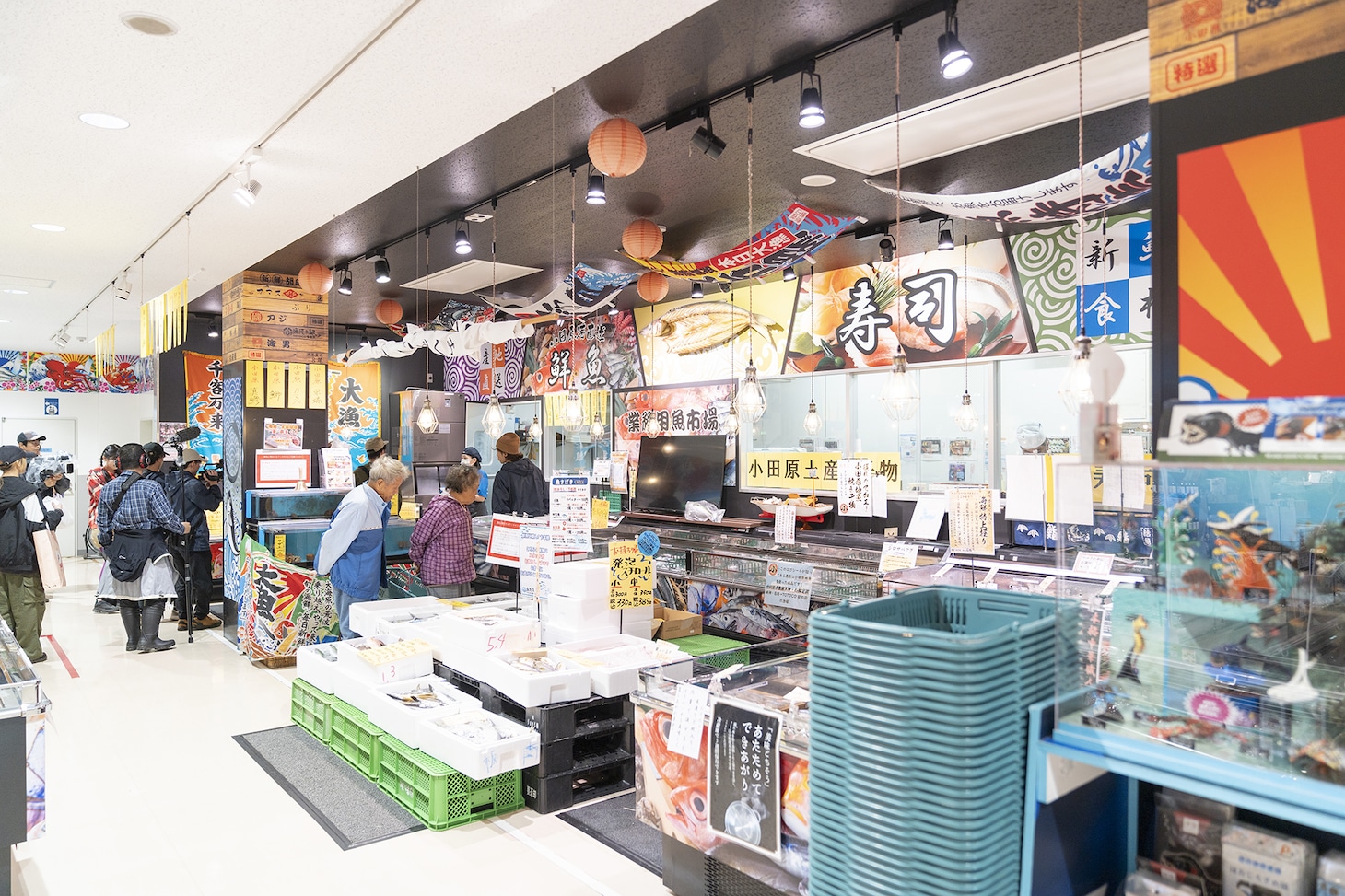 メ～テレ「おぎやはぎのハピキャン」収録の様子。