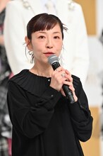 佐野遊穂（Vo, Harmonica / ハンバート ハンバート）