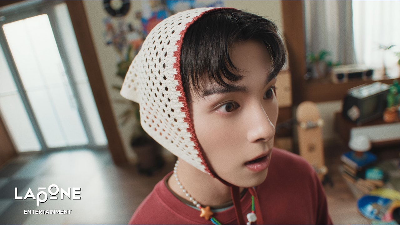 JO1全員が同じ人物を演じ、心の揺らぎや奥行きを表現