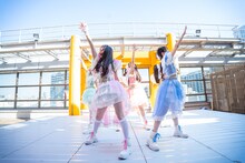 Straight Angeli「STARlighT」リリース記念イベントの様子。