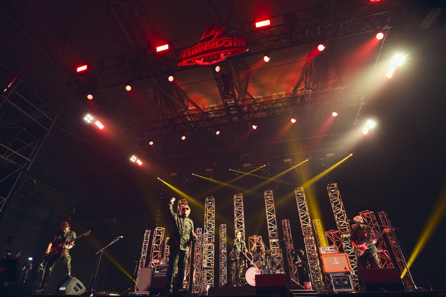 ROTTENGRAFFTY（撮影：中野修也）